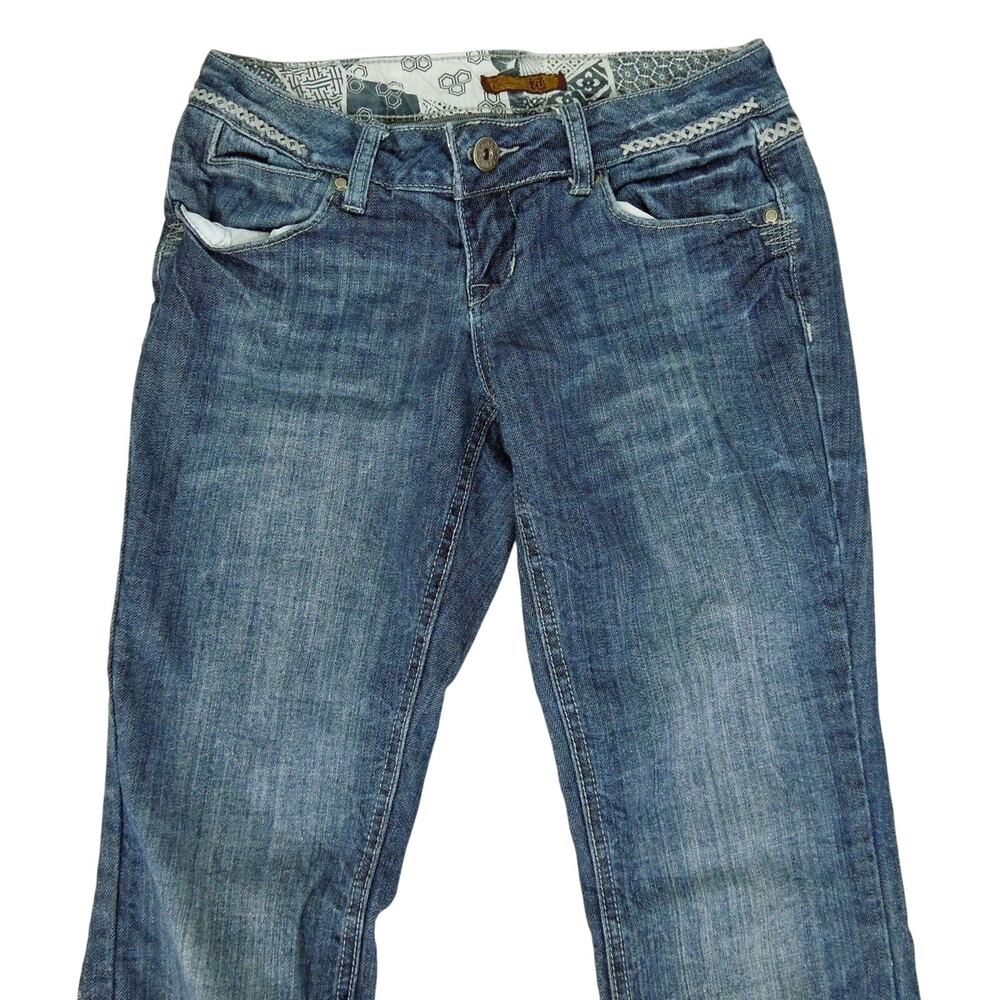 ZANAD ZD Jeans size 3 Juniors Mineral Wash Boot Cut